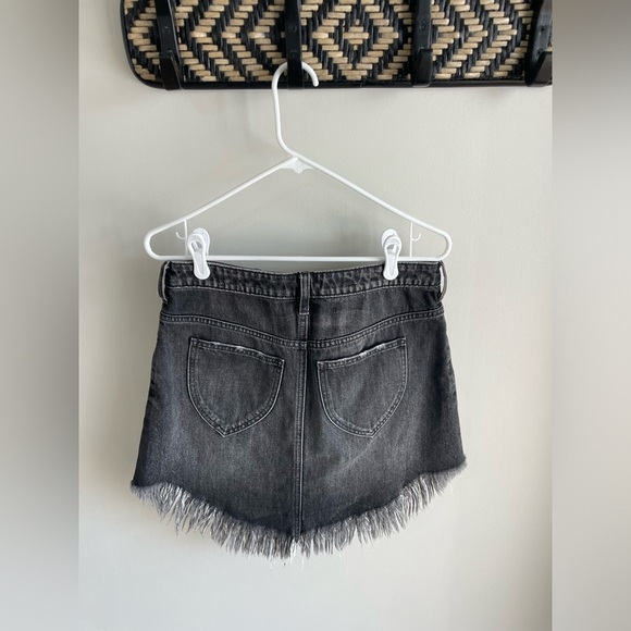 Free People We The Free Bailey Denim Mini Skirt - Bailey Black Wash - Size 28 - Picture 10 of 15